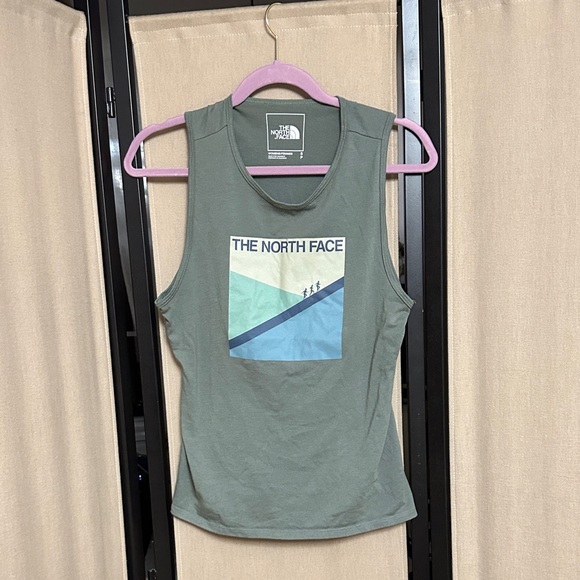 The North Face Women's Olive Graphic Muscle Tee - Picture 1 of 3